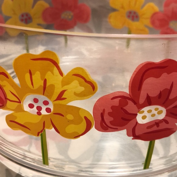 Acrylic Lidded Bowl & 11 pieces of Stainless Silverware (set is missing a spoon) - Picture 12 of 13